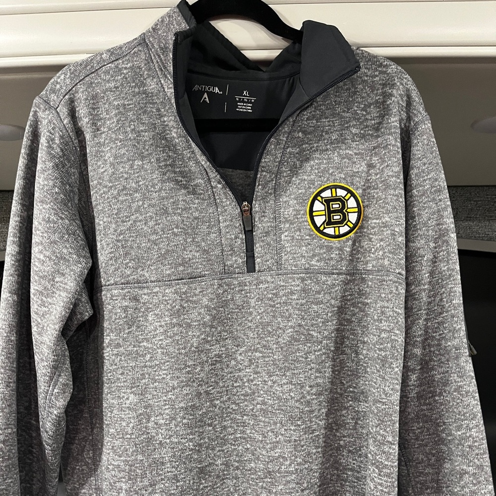 Boston Bruins Pull-Over Half Zipper Sweatshirt